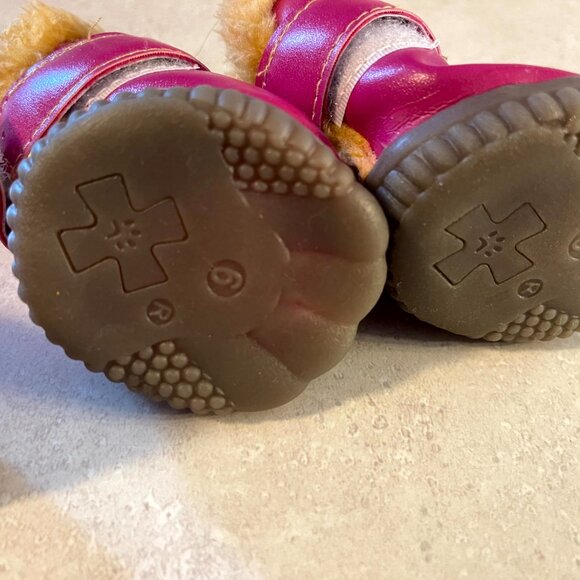 Dog Booties size small Pink and Brown Ugg Style - Picture 4 of 8